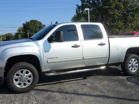 Used 2013 GMC Sierra 2500 SLE w/ SLE Preferred Package image 1