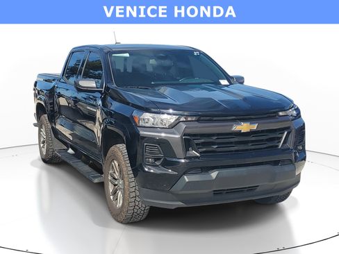 Used 2024 Chevrolet Colorado LT w/ LT Convenience Package RWD image 1
