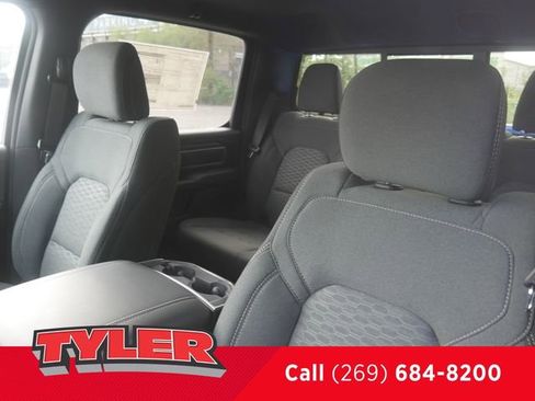 New 2026 RAM 1500 Big Horn AWD/4WD image 39