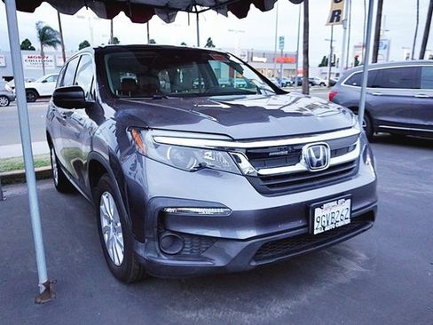 Certified 2020 Honda Pilot LX image 1