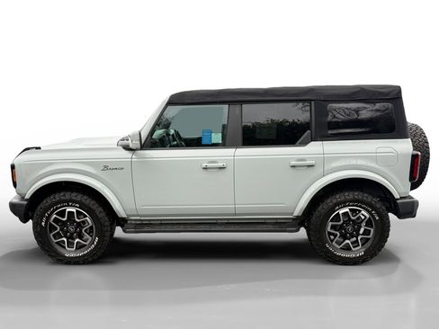 Certified 2022 Ford Bronco Outer Banks image 2