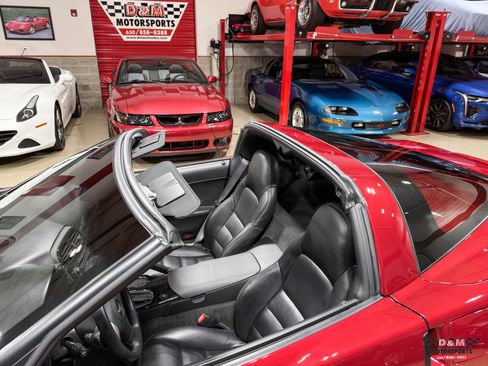 Used 2008 Chevrolet Corvette w/ Z51 Performance Package w/ Z51 Performance Package RWD image 34