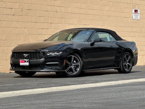 Certified 2024 Ford Mustang Premium RWD image 10