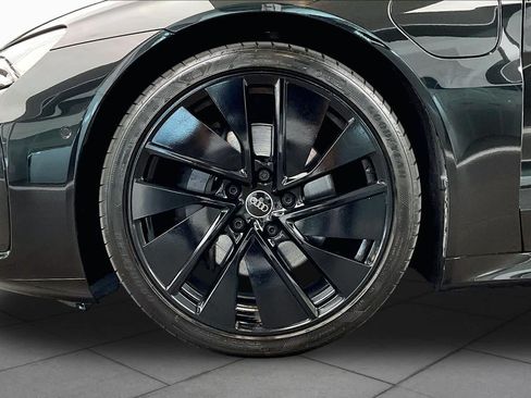 Used 2024 Audi e-tron GT Prestige AWD/4WD image 10