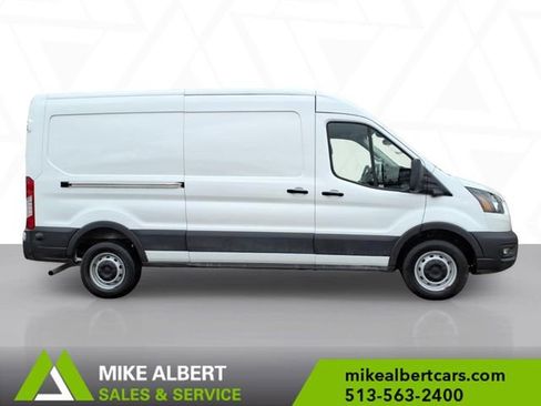 Used 2024 Ford Transit 250 148 Medium Roof image 8