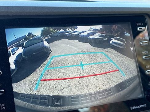 Used 2022 Toyota Tacoma TRD Sport w/ Technology Package image 14