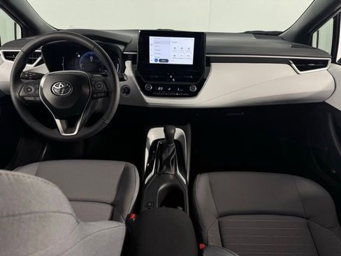 Used 2026 Toyota Corolla SE image 25