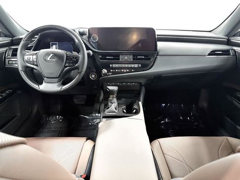 New 2025 Lexus ES 350 Ultra Luxury image 6