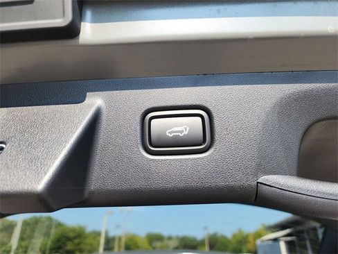 New 2025 Hyundai Tucson Limited image 9