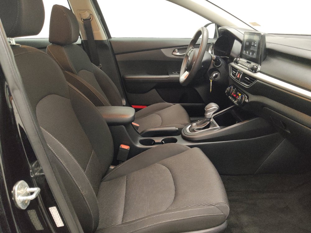 Used 2019 Kia Forte LXS FWD image 21