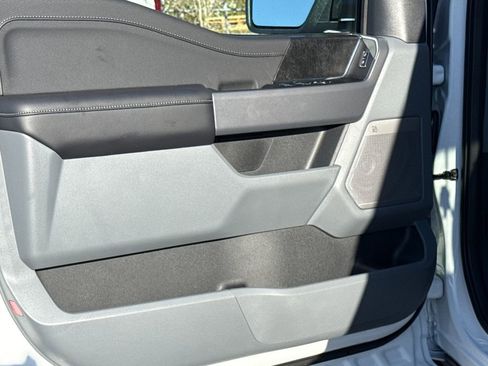 New 2025 Ford F150 Lightning Flash image 19