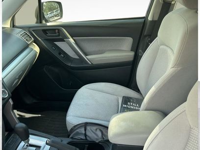 Used 2018 Subaru Forester 2.5i w/ Alloy Wheel Package
