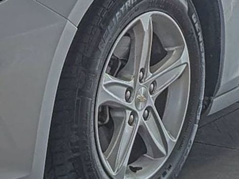 Used 2022 Chevrolet Malibu LT FWD image 9