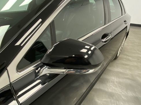 Used 2017 Lincoln MKZ Reserve image 12