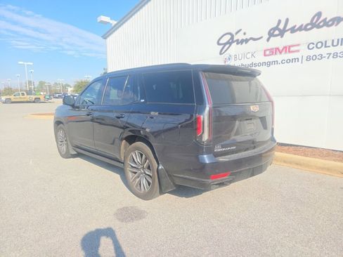 Used 2022 Cadillac Escalade Sport Platinum image 4