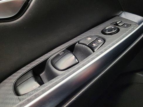 Used 2024 Nissan Sentra SR FWD image 27