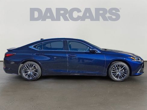 Used 2023 Lexus ES 350 w/ Premium Package image 7