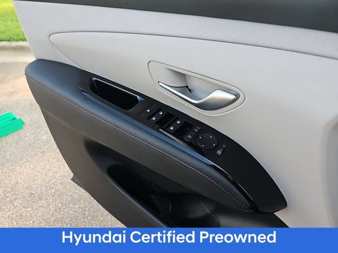 Certified 2025 Hyundai Tucson Limited FWD image 24