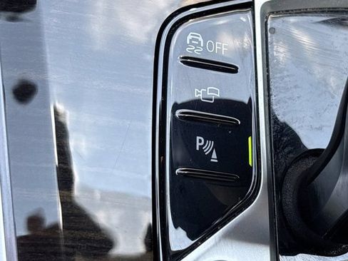 Used 2021 BMW X5 xDrive40i w/ M Sport Package AWD/4WD image 44