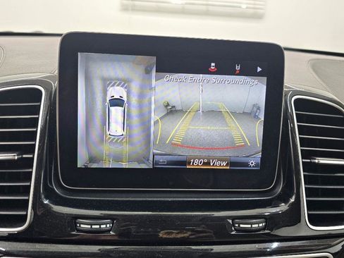 Used 2018 Mercedes-Benz GLS 450 4MATIC image 25