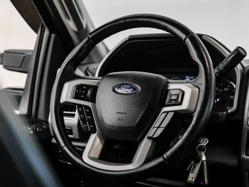 Used 2017 Ford F350 Lariat w/ Lariat Value Package image 17