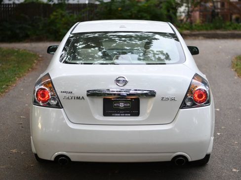 Used 2011 Nissan Altima 2.5 SL w/ 2.5SL Pkg image 5