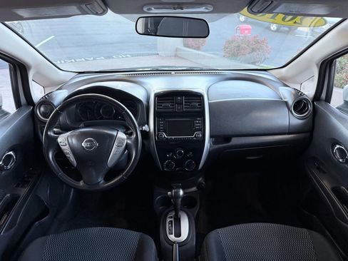 Used 2018 Nissan Versa Note SV image 19