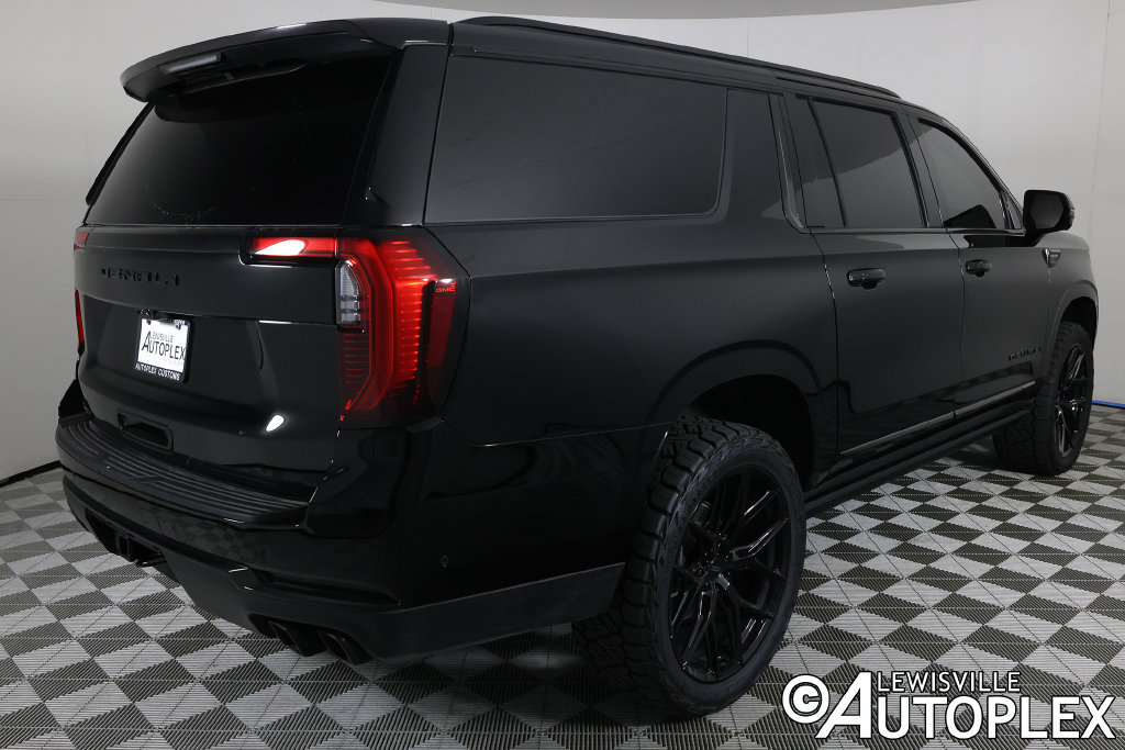 Used 2026 GMC Yukon XL Denali Ultimate AWD/4WD image 5
