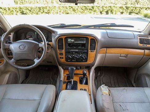 Used 1998 Toyota Land Cruiser image 14