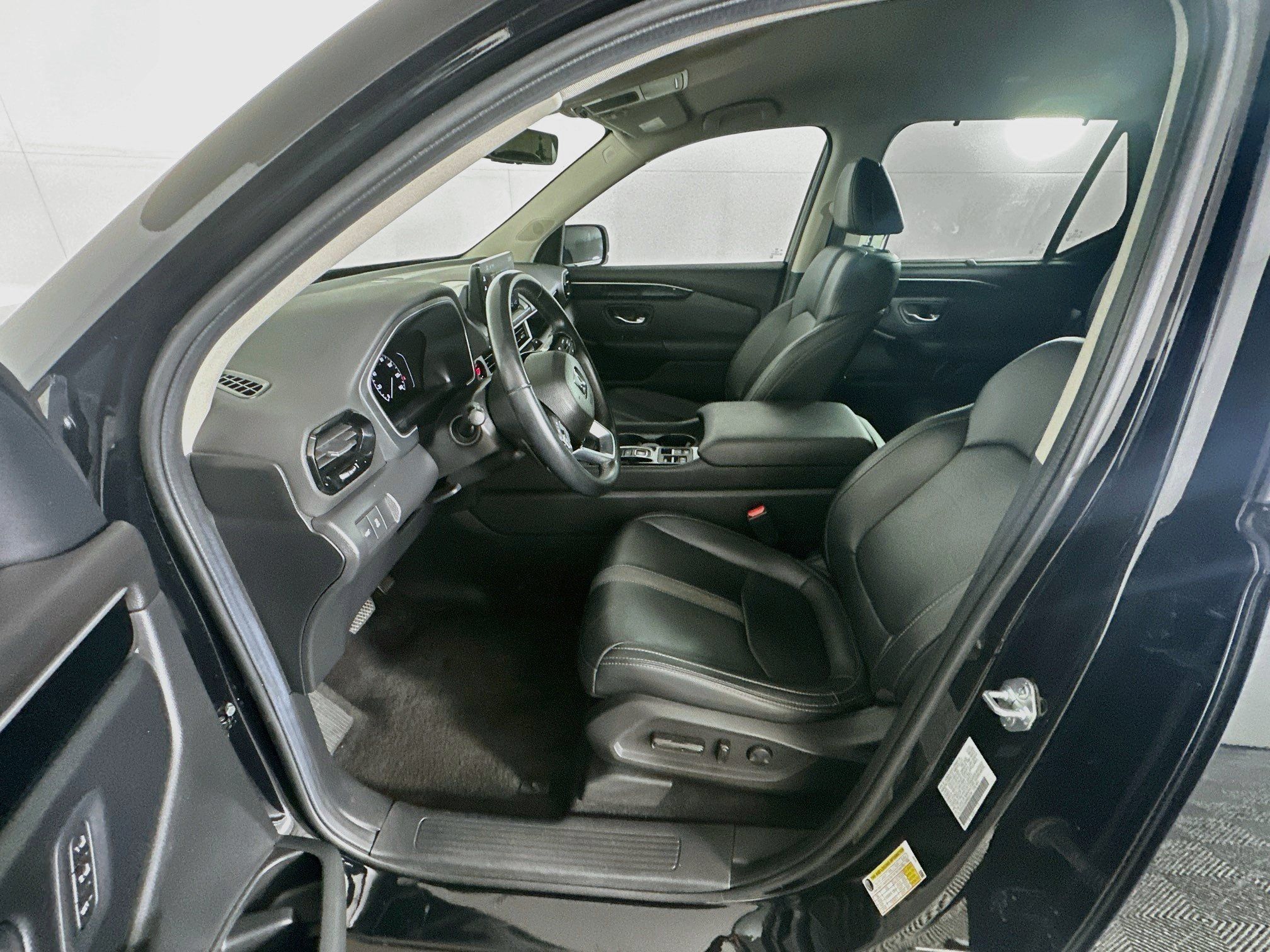 Used 2024 Honda Pilot EX-L image 13