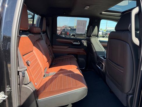 Used 2025 GMC Sierra 1500 Denali Ultimate AWD/4WD image 49