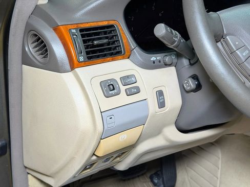 Used 2005 Lexus LS 430 image 36