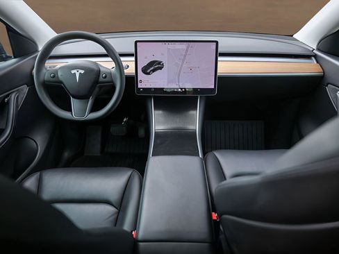 Used 2020 Tesla Model Y Long Range AWD/4WD image 22