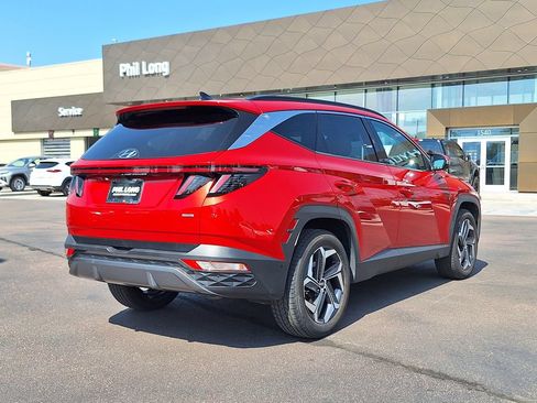 Certified 2022 Hyundai Tucson Limited w/ Cargo Package AWD/4WD image 3