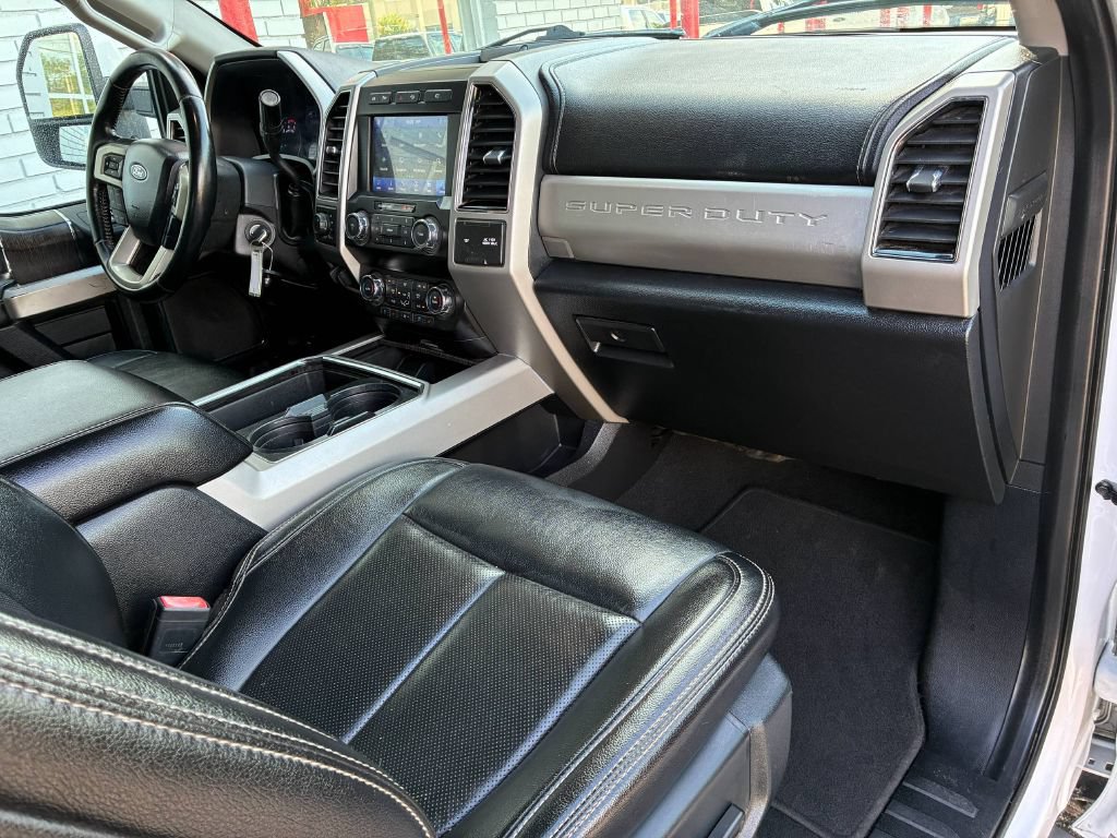 Used 2021 Ford F250 Lariat w/ Lariat Value Package AWD/4WD image 16