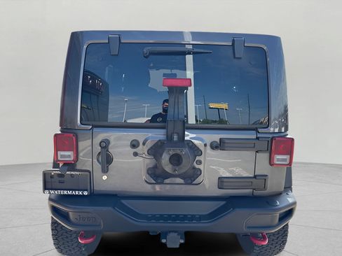 Used 2017 Jeep Wrangler Unlimited Rubicon AWD/4WD image 40