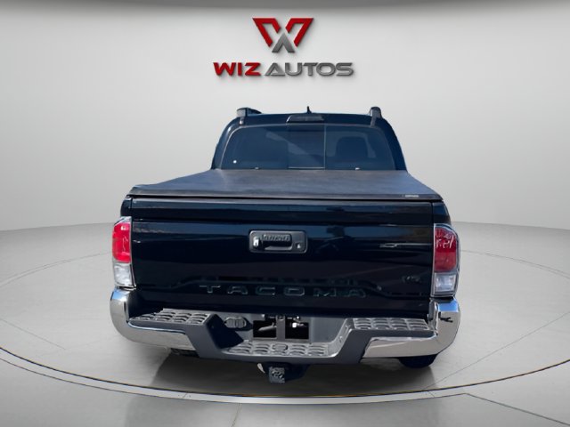 Used 2022 Toyota Tacoma TRD Off-Road AWD/4WD image 4