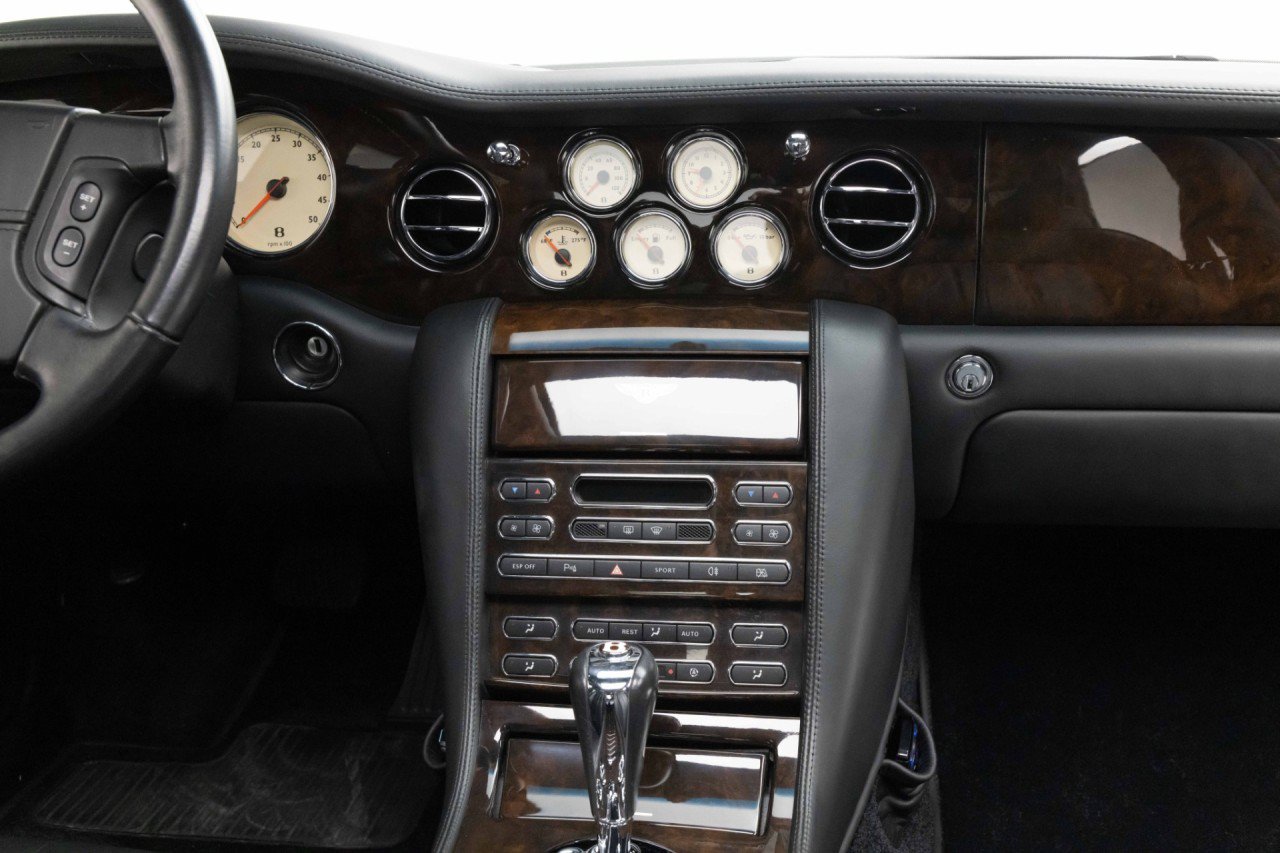Used 2007 Bentley Arnage R RWD image 16