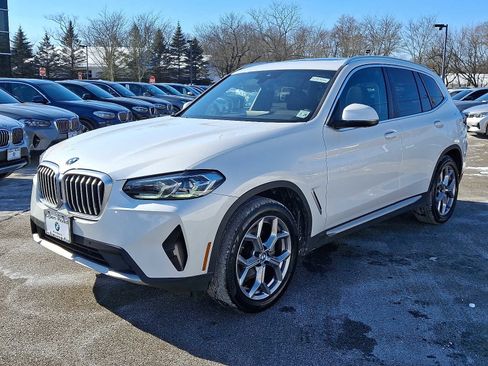 Used 2023 BMW X3 xDrive30i w/ Premium Package image 3