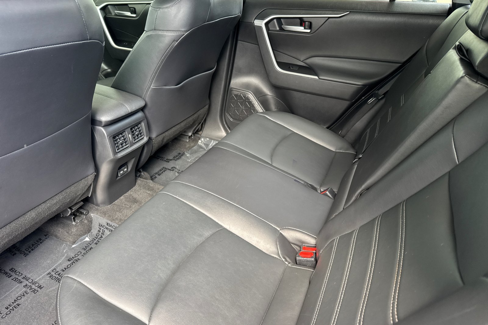 Certified 2023 Toyota RAV4 XLE Premium FWD image 16