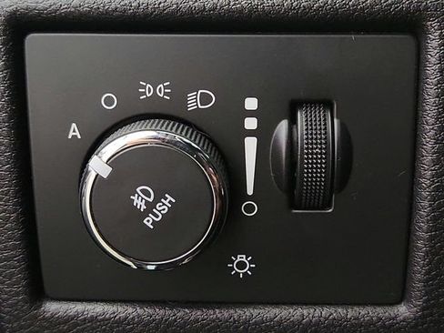 Used 2017 Jeep Grand Cherokee Summit AWD/4WD image 25