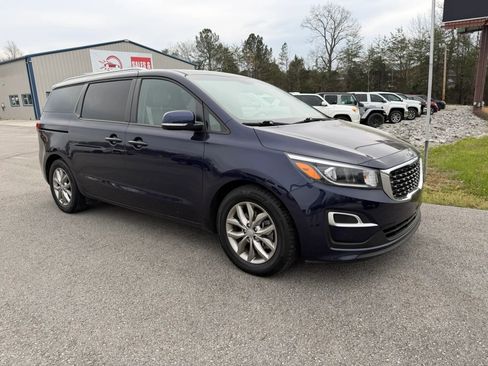 Used 2019 Kia Sedona EX image 7