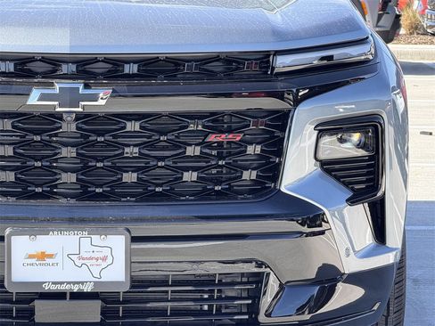 New 2026 Chevrolet Traverse RS image 8