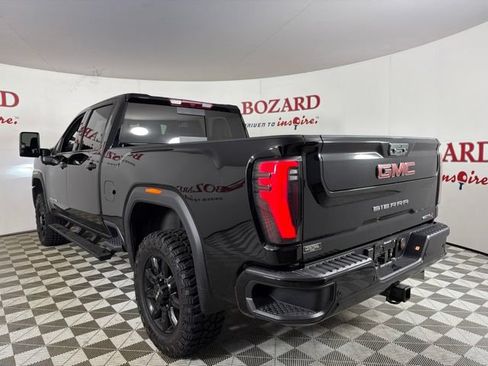 Used 2025 GMC Sierra 2500 AT4 AWD/4WD image 6