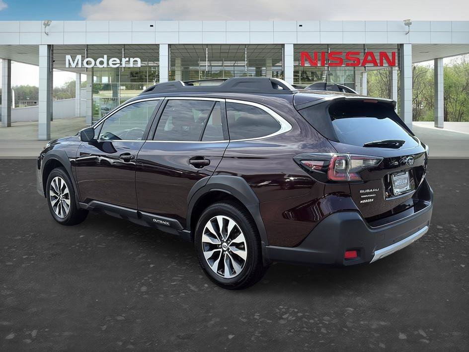 Used 2024 Subaru Outback Limited AWD/4WD image 3