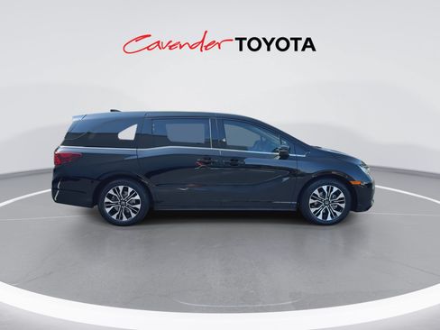 Used 2026 Honda Odyssey Elite image 9