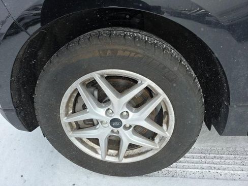 Used 2024 Ford Edge SEL w/ Convenience Package image 12