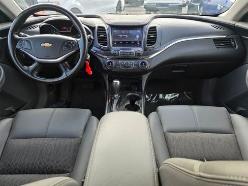 Used 2014 Chevrolet Impala LT image 18