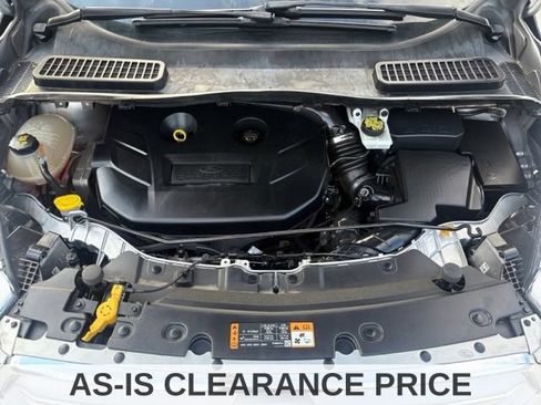 Used 2017 Ford Escape SE w/ Equipment Group 201A AWD/4WD image 41