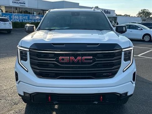 New 2026 GMC Sierra 1500 AT4 w/ AT4 Premium Package AWD/4WD image 4